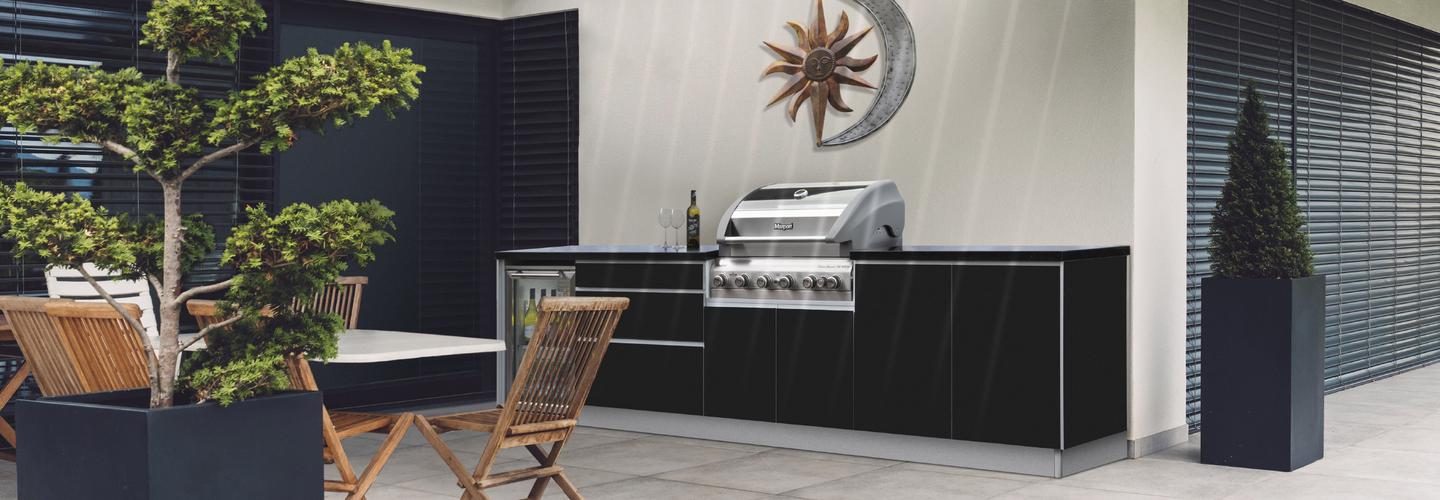 Alfresco Outdoor Kitchen