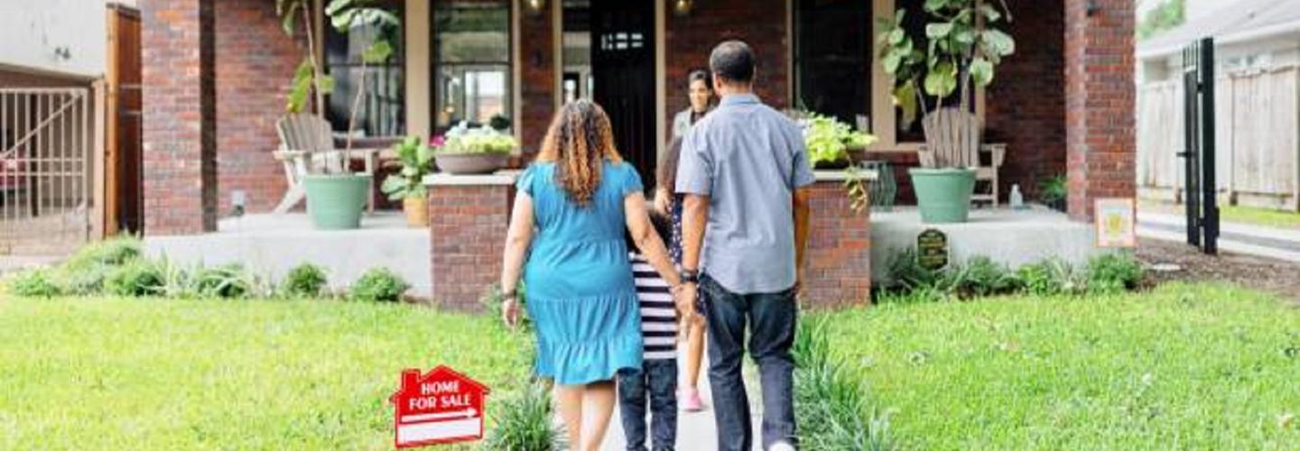 Christina Lippert cover photo