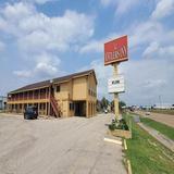 Antlers Inn - Hotels & Travel in Cuero