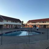 Royal Inn - Hotels & Travel in Port Lavaca