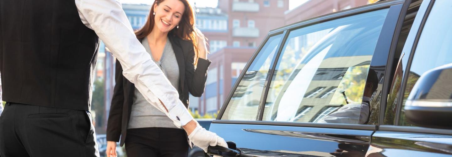 Reading Taxis cover photo