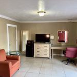 Economy Inn - photo 6