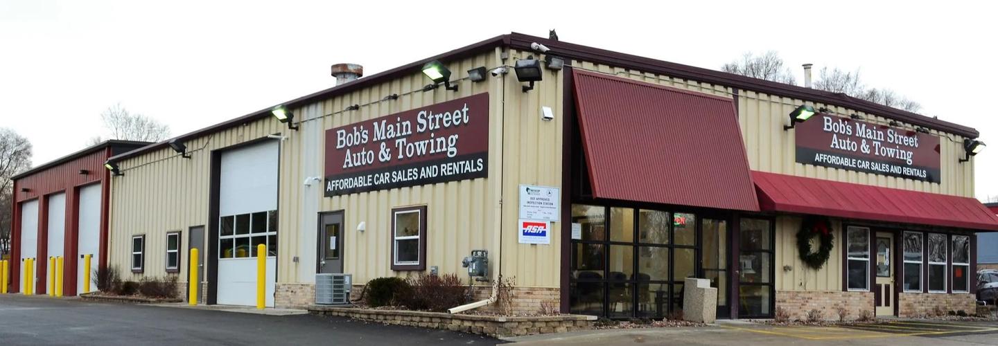 Bob's Main Street Auto & Towing (Decorah Road) cover photo