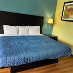 Royal Extended Stay Hotel - photo 7