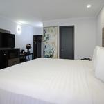Commack Inn - photo 2