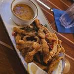 The Catch Neighborhood Bar & Grill - photo 1