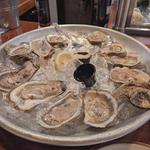 The Catch Neighborhood Bar & Grill - photo 2