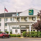 Quality Inn & Suites Bellville - Mansfield