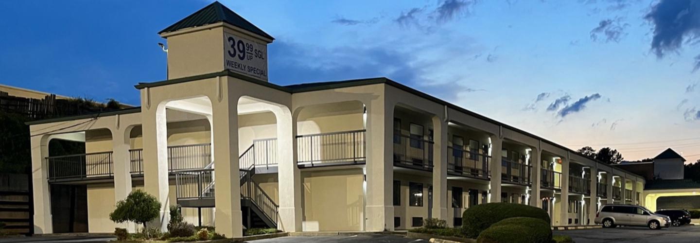 Home Town Inn & Suites Macon cover photo