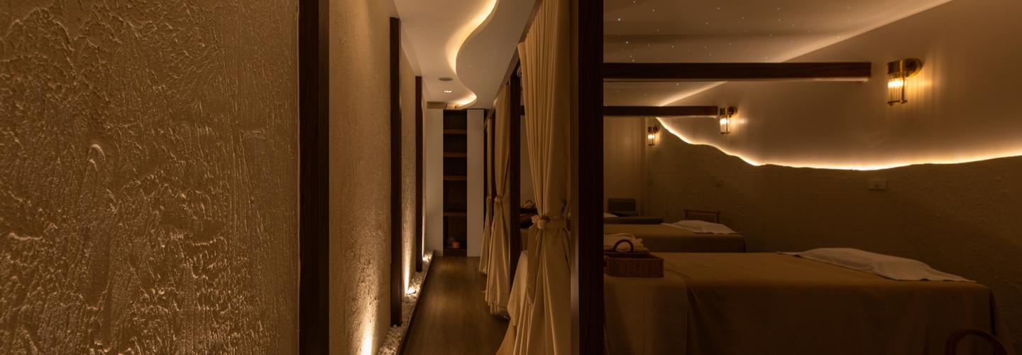 Chandee Head Spa & Massage - Silom, Bangkok cover photo