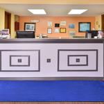 Residential Suites Knob Noster - photo 3