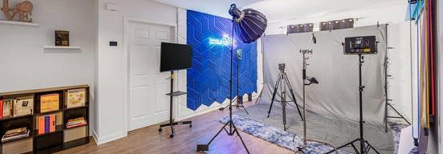 The Actors Hut cover photo