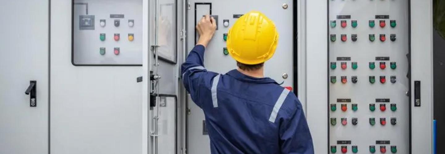 Castro Electric Corp cover photo