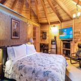 STORMKINGSPA - Professional Services in Ashford