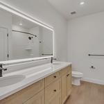 First Avenue Apartments - Historic District - photo 7