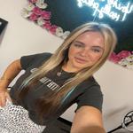 Maid in a Moment - photo 1