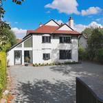 Bentley Hurst Estate & Letting Agents - Hale - photo 8